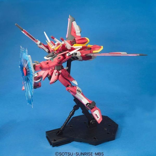 Сборная модель Bandai Infinite Justice Gundam MG 1/100 (Mobile Suit Gundam SEED Destiny) - Gunpla HS001374 фото