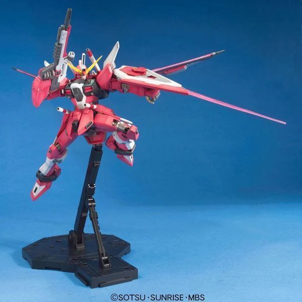 Сборная модель Bandai Infinite Justice Gundam MG 1/100 (Mobile Suit Gundam SEED Destiny) - Gunpla HS001374 фото