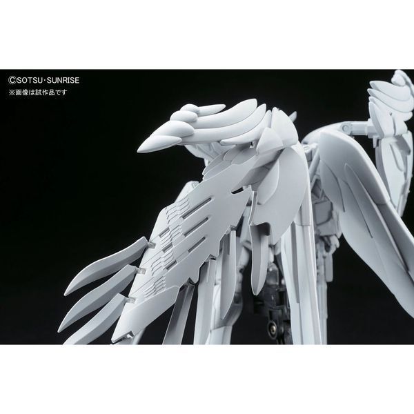 Сборная модель Bandai Wing Zero EW Gundam RG 1/144 (Mobile Suit Gundam Wing) - Gunpla HS000013 фото