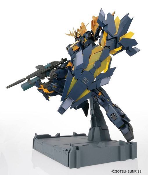 Збірна модель Bandai RX-0(N) Unicorn Gundam 02 Banshee Norn PG 1/60 (Mobile Suit Gundam Unicorn) - Gunpla HS001414 фото
