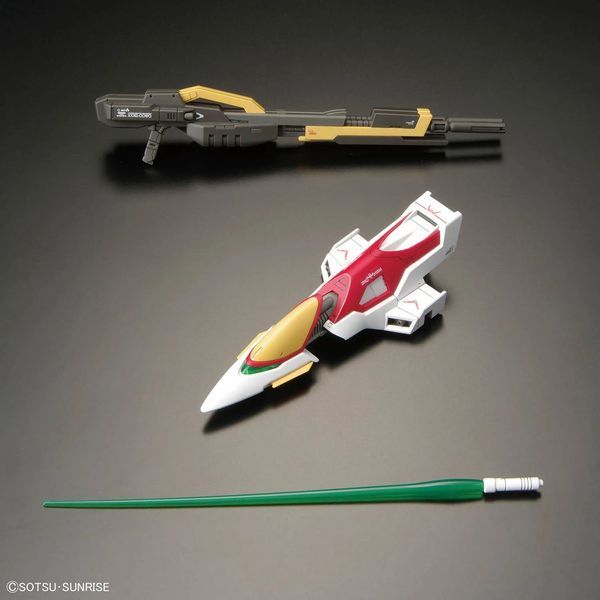 Збірна модель Bandai Wing Gundam Zero RG 1/144 (Mobile Suit Gundam Wing) - Gunpla HS001416 фото