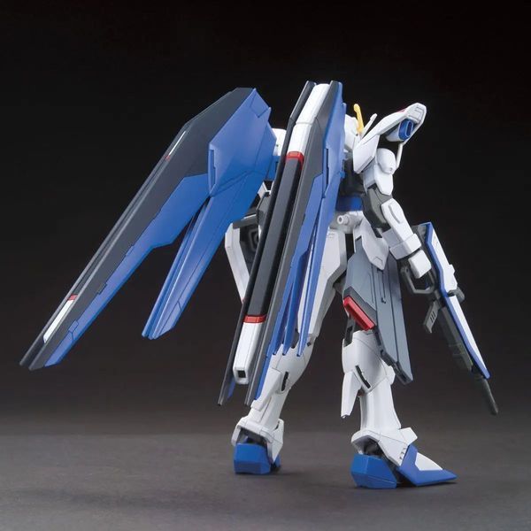 Сборная модель Bandai ZGMF-X10A Freedom Gundam HG 1/144 (Mobile Suit Gundam SEED) - Gunpla HS000177 фото
