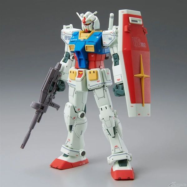 Збірна модель P-Bandai HG 1/144 RX-78-02 Gundam (Cucuruz Doan's Island Ver.) - Gunpla HS000648 фото