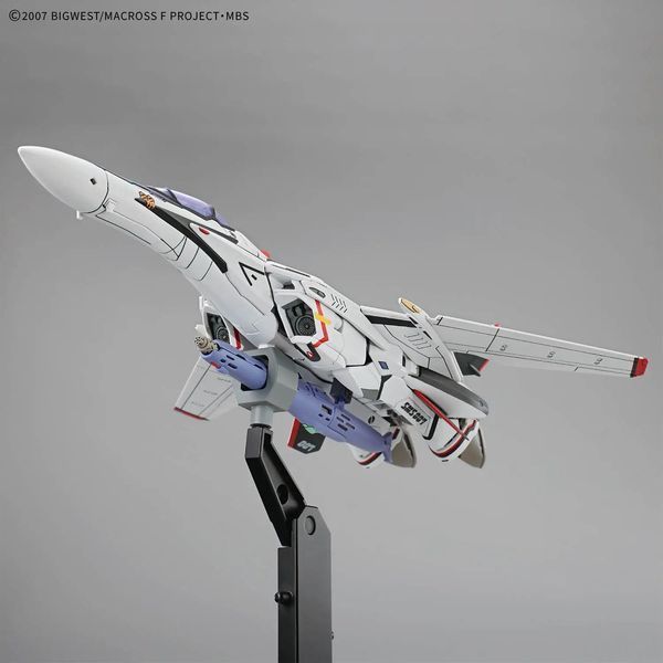 VF-25F Messiah Valkyrie (Alto Saotome's) 1/100 HG, сборная модель HS001492 фото