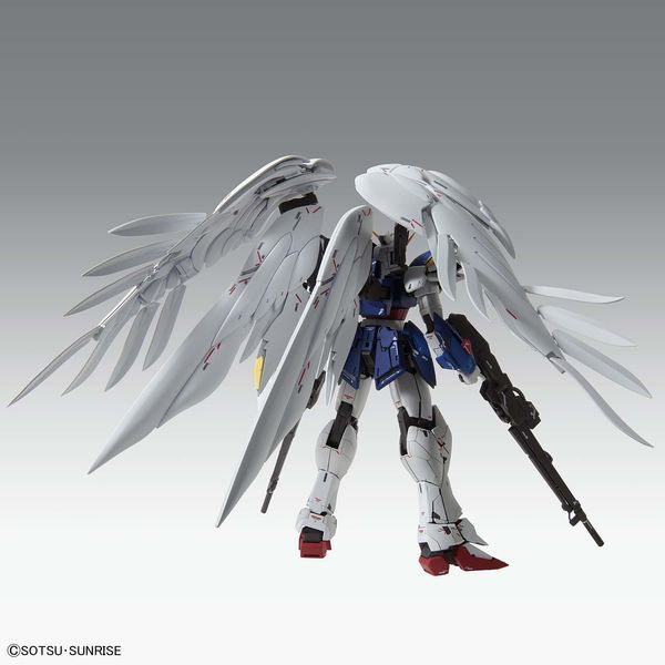 Bandai Wing Gundam Zero EW Ver. Ka MG 1/100 - сборная модель (Mobile Suit Gundam Wing), Gunpla HS000454 фото