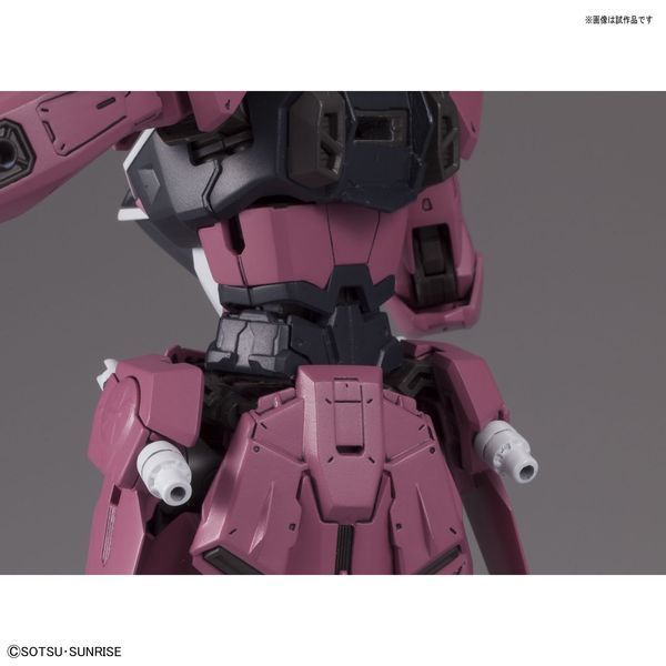 Сборная модель Bandai Justice Gundam MG 1/100 (Mobile Suit Gundam SEED) - Gunpla HS000502 фото