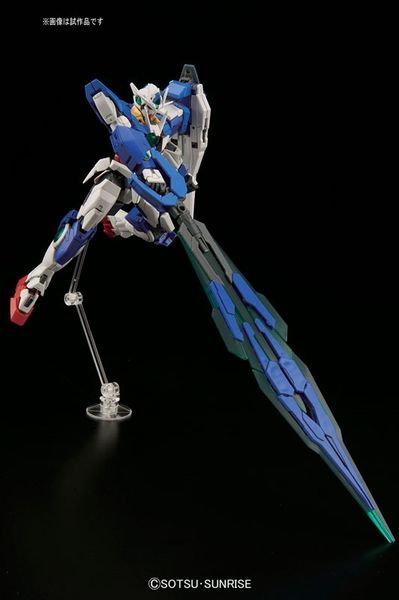 GNT-0000 00 QAN[T] Gundam RG 1/144 (Bandai) збірна модель, Гандам аніме HS000033 фото