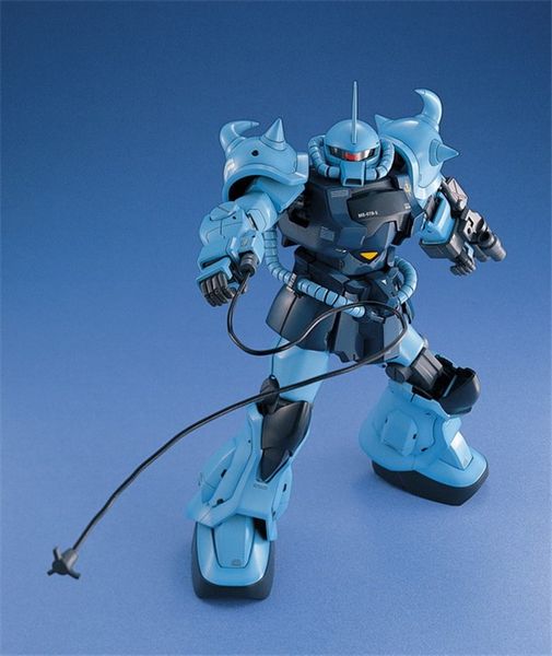 MS-07B-3 Gouf Custom Gundam MG 1/100 (Bandai) збірна модель, Гандам аніме HS000331 фото