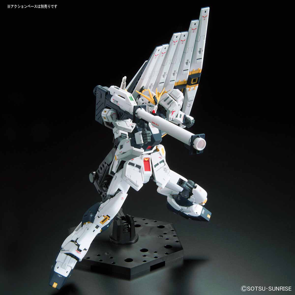 Nu Gundam RG 1/144 (Bandai) збірна модель, Гандам аніме HS000022 фото