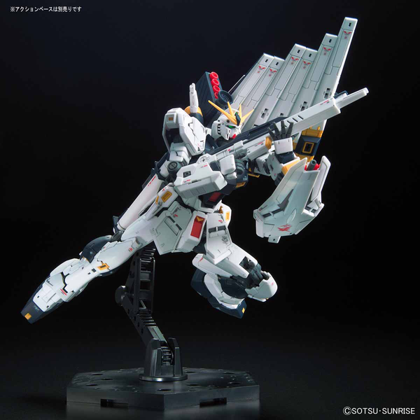 Nu Gundam RG 1/144 (Bandai) збірна модель, Гандам аніме HS000022 фото