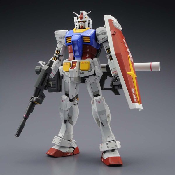 RX-78-2 Ver. 3.0 Gundam MG 1/100 (Bandai) збірна модель, Гандам аніме HS000161 фото